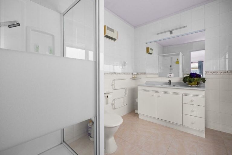 Photo of property in 3 Jacaranda Place, Greenmeadows, Napier, 4112