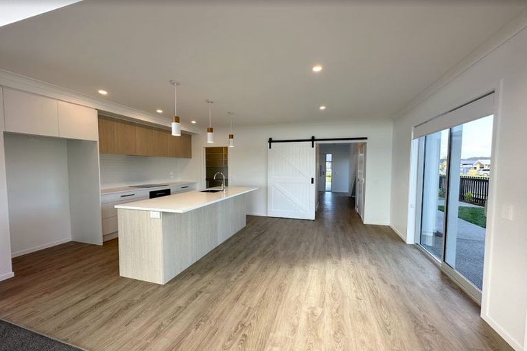 Photo of property in 29 Bill Miller Drive, Papamoa, 3118