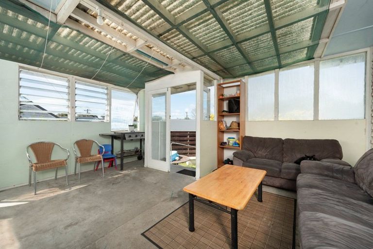 Photo of property in 5b Lynwood Place, Brookfield, Tauranga, 3110