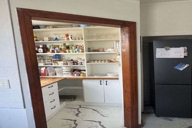 Photo of property in 16 Saint Winifreds Avenue, Hamilton East, Hamilton, 3216