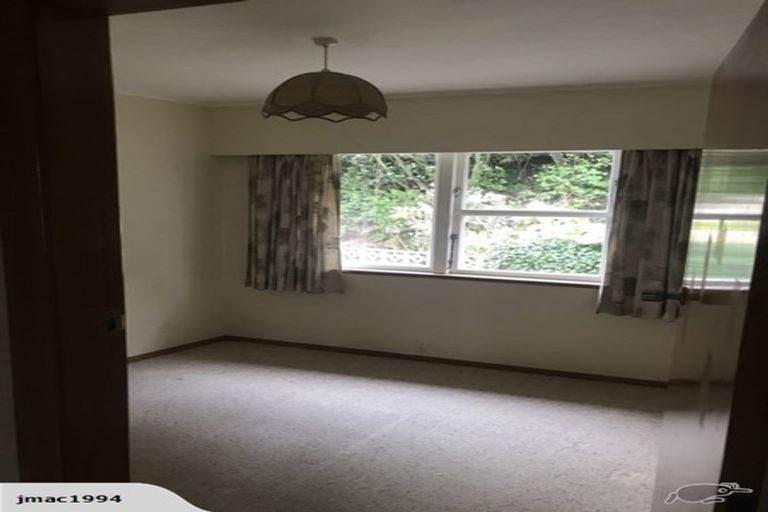 Photo of property in 19 Kimball Place, Johnsonville, Wellington, 6037