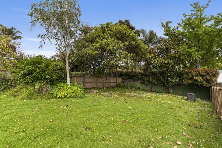 Photo of property in 31 Castle Street, Eltham, 4322