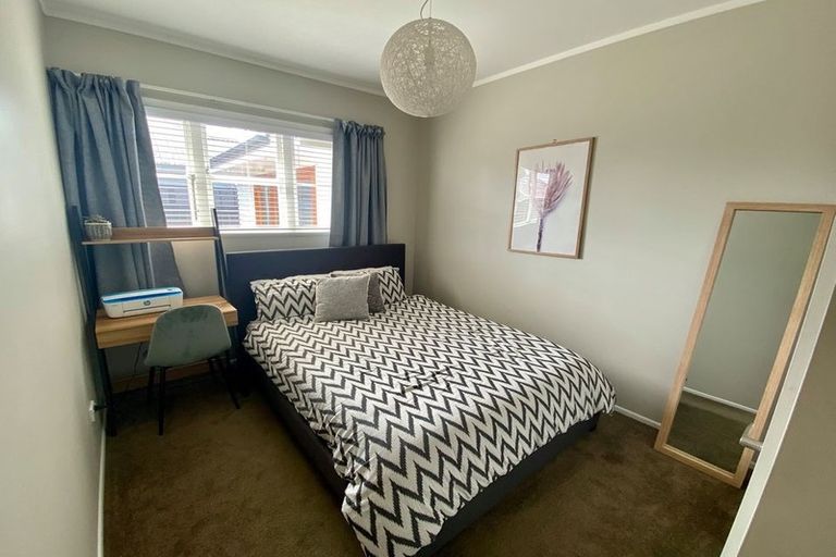 Photo of property in 15 Bernard Street, Avenues, Whangarei, 0110