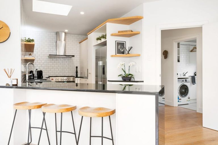 Photo of property in 33 Clifford Avenue, Merivale, Christchurch, 8014