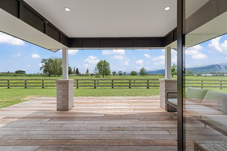 Photo of property in 16 Coates Lane, Te Poi, 3473