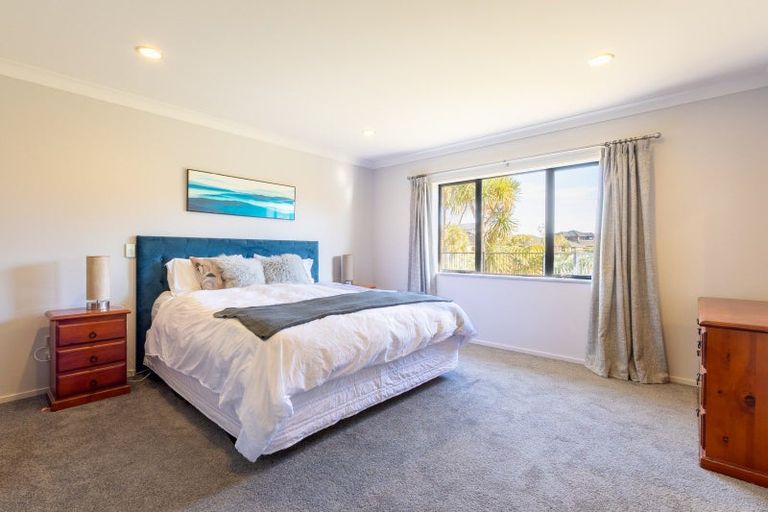 Photo of property in 20 Consort Close, Paraparaumu Beach, Paraparaumu, 5032