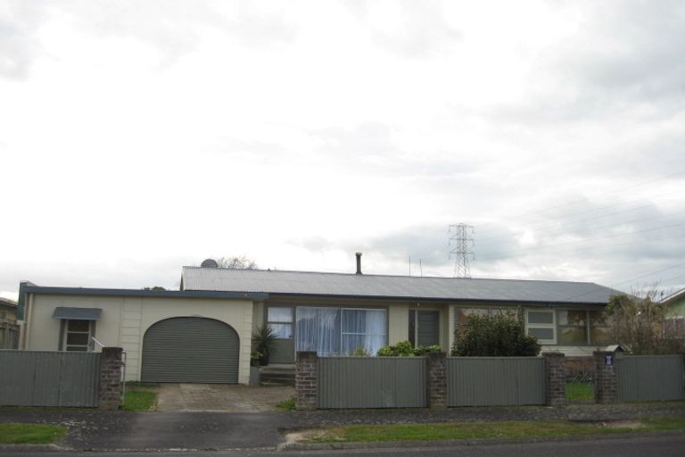 Photo of property in 17 Hendon Road, Fairview Downs, Hamilton, 3214