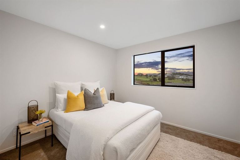 Photo of property in 4 Whale Bay Rise, Gulf Harbour, Whangaparaoa, 0930