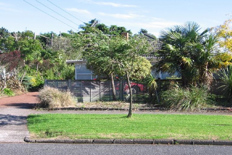 Photo of property in 1 Millen Avenue, Pakuranga, Auckland, 2010