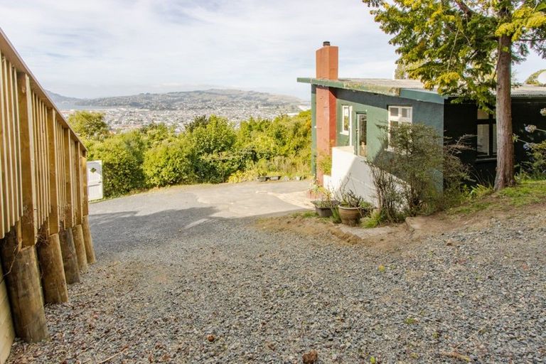 Photo of property in 54a Earls Road, Saint Clair, Dunedin, 9012