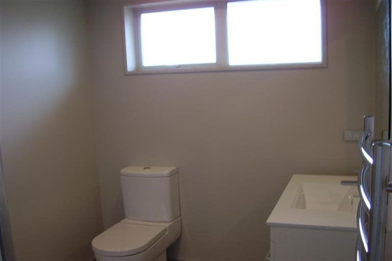 Photo of property in 20a Date Crescent, Aidanfield, Christchurch, 8025