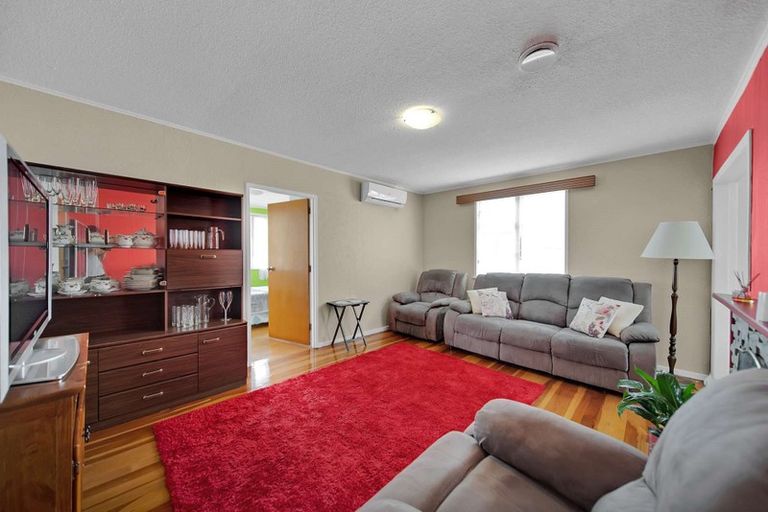 Photo of property in 1/70 Huia Road, Papatoetoe, Auckland, 2025