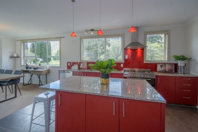 Photo of property in 2353 Tarras - Cromwell Road, Tarras, Cromwell, 9383