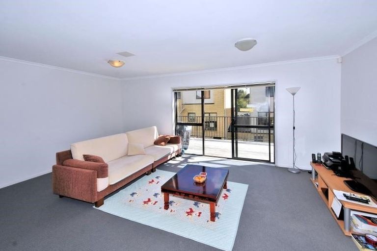 Photo of property in St Claire Village, 200/172 Mcleod Road, Te Atatu South, Auckland, 0610
