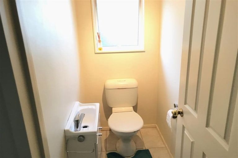 Photo of property in 103 Bushlands Park Drive, Albany, Auckland, 0632