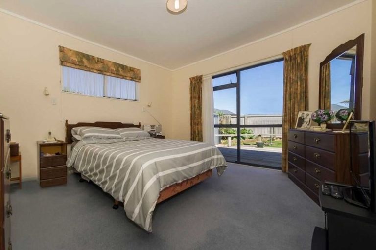 Photo of property in 11 Jacaranda Drive, Whitianga, 3510