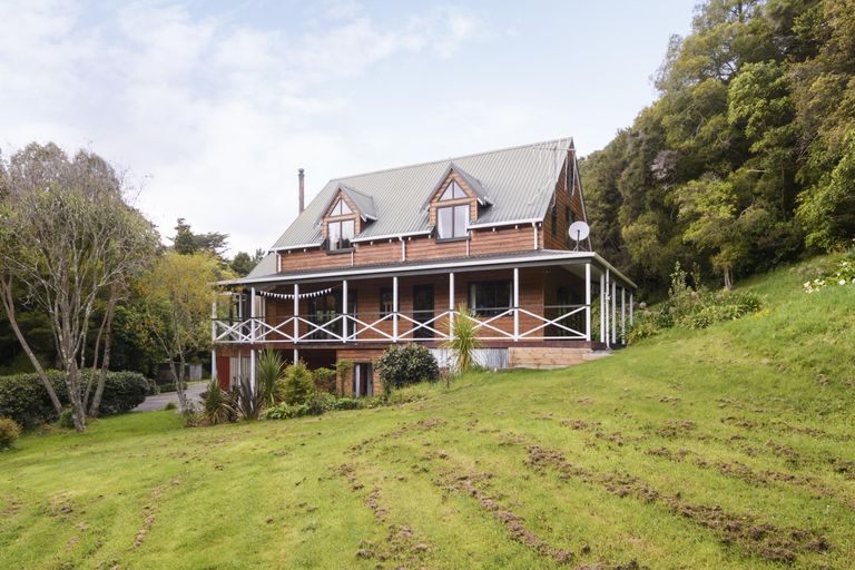 Photo of property in 15 The Bush Track, Aokautere, 4471