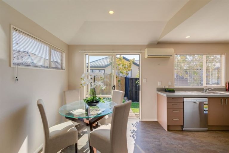 Photo of property in 17 Beechwood Drive, Northwood, Christchurch, 8051