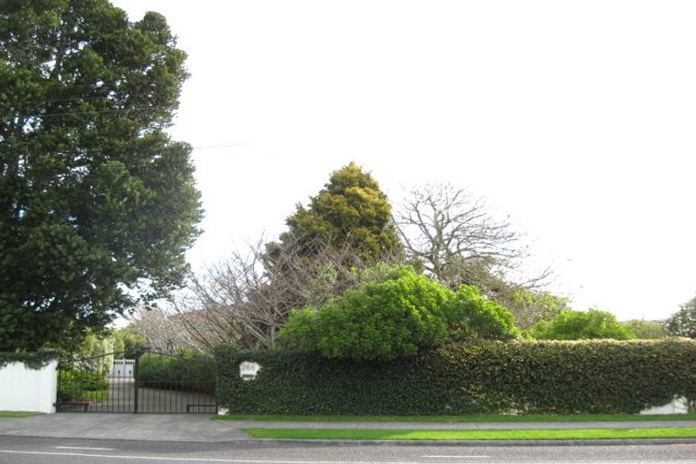 Photo of property in 366 Mangorei Road, Merrilands, New Plymouth, 4312