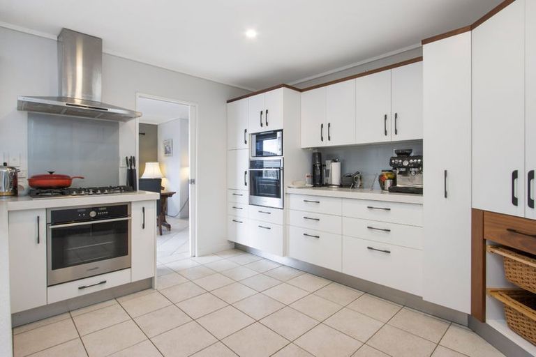 Photo of property in 4 Reabrook Place, Katikati, 3129