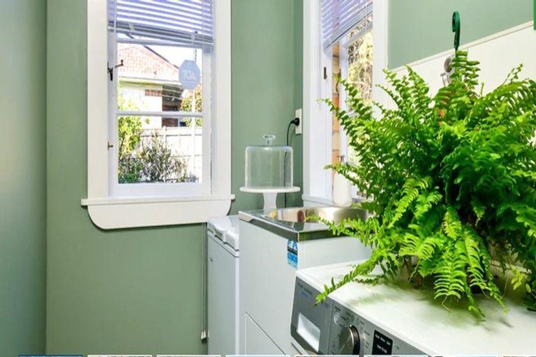 Photo of property in 4 Mansel Avenue, Hillcrest, Hamilton, 3216