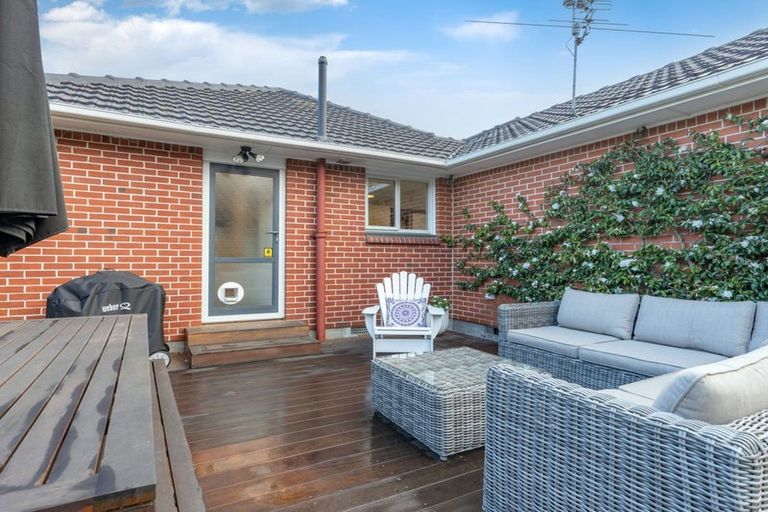 Photo of property in 50 Fovant Street, Russley, Christchurch, 8042