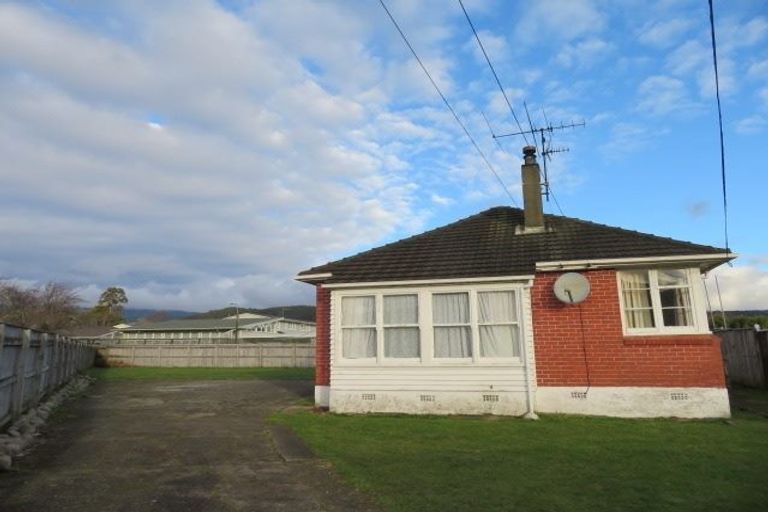 Photo of property in 36 Ngata Grove, Trentham, Upper Hutt, 5018