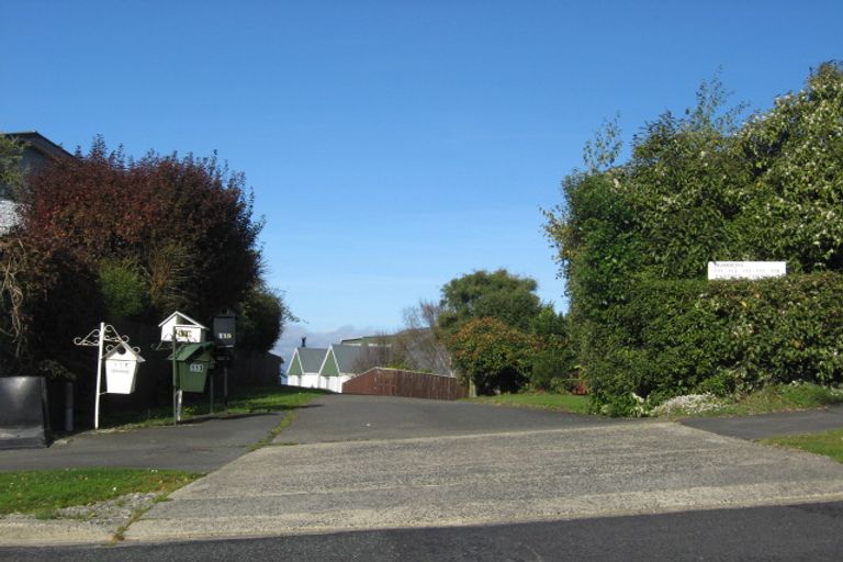 Photo of property in 119 Easther Crescent, Kew, Dunedin, 9012