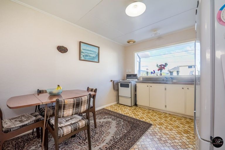 Photo of property in 177 Wellington Road, Wainuiomata, Lower Hutt, 5014