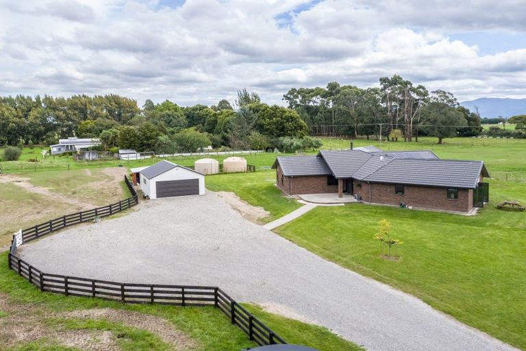 Photo of property in 1511 Kahutara Road, Kahutara, Featherston, 5772