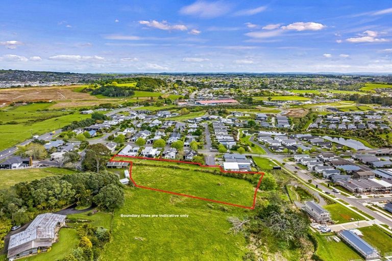 Photo of property in 4 Red Barn Lane, Pukekohe, 2120