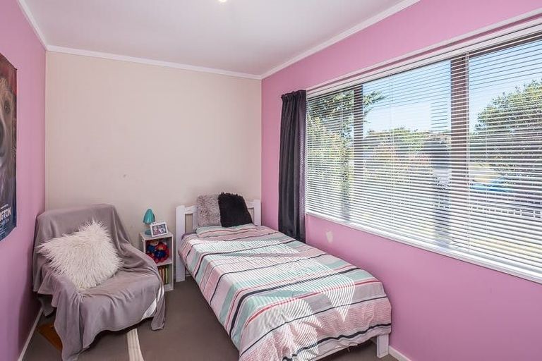 Photo of property in 12 Campbell Avenue, Paraparaumu, 5032