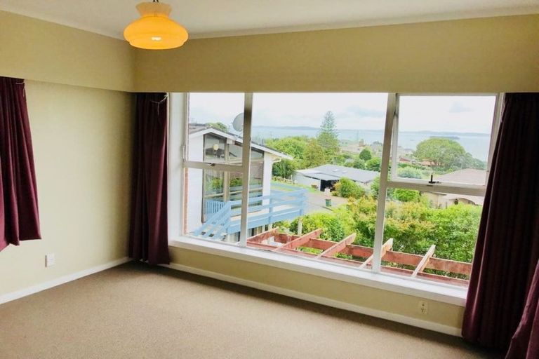 Photo of property in 7 Callender Place, Shelly Park, Auckland, 2014