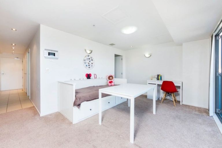 Photo of property in Fiore On Hobson Apartments, 1009/152 Hobson Street, Auckland Central, Auckland, 1010