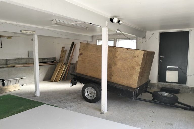 Photo of property in 65 Cunliffe Street, Churton Park, Wellington, 6037