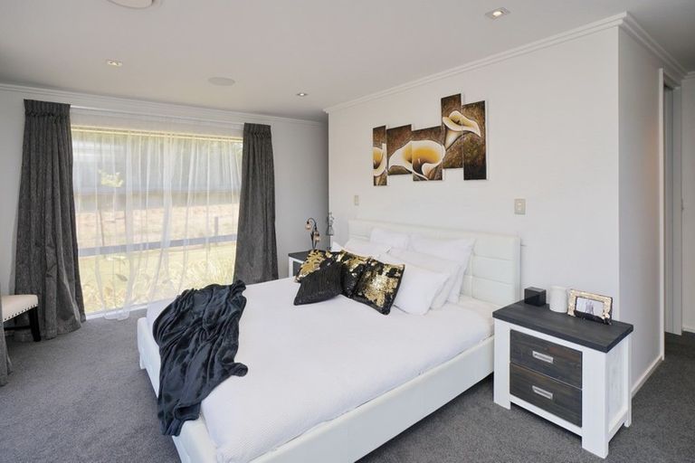 Photo of property in 72 Tupelo Place, Swannanoa, Rangiora, 7476