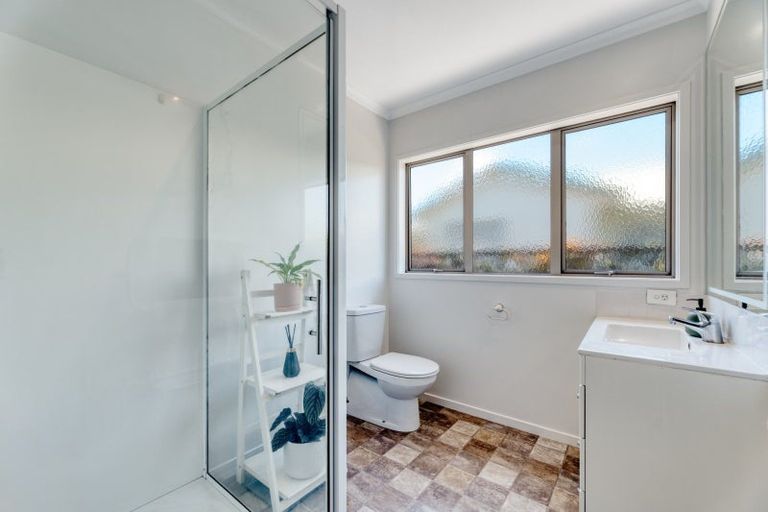 Photo of property in 46e Percy Road, Papamoa Beach, Papamoa, 3118