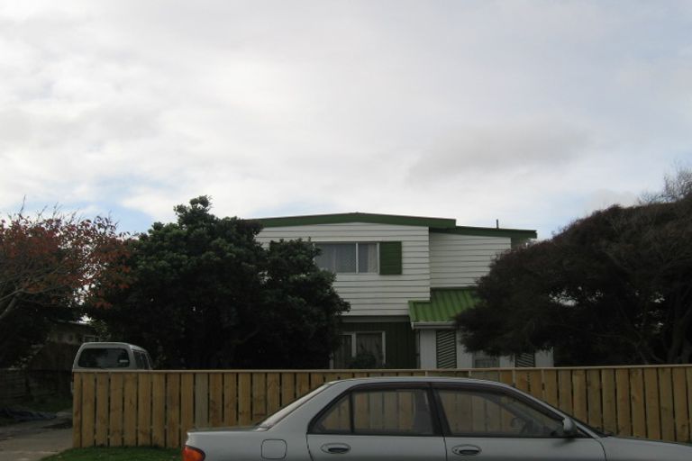 Photo of property in 4 Watson Drive, Paraparaumu Beach, Paraparaumu, 5032