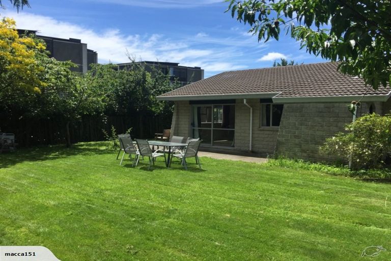 Photo of property in 20b Siska Place, Upper Riccarton, Christchurch, 8041