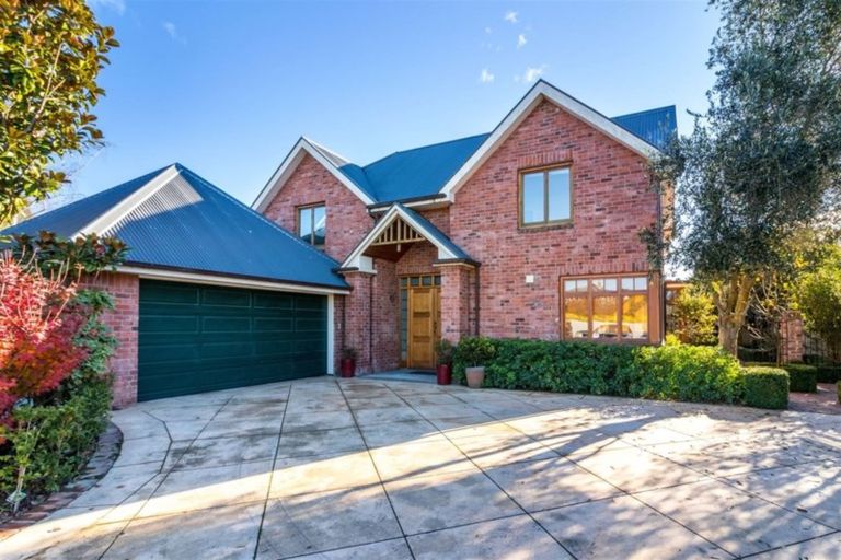 Photo of property in 23 Normans Road, Strowan, Christchurch, 8052