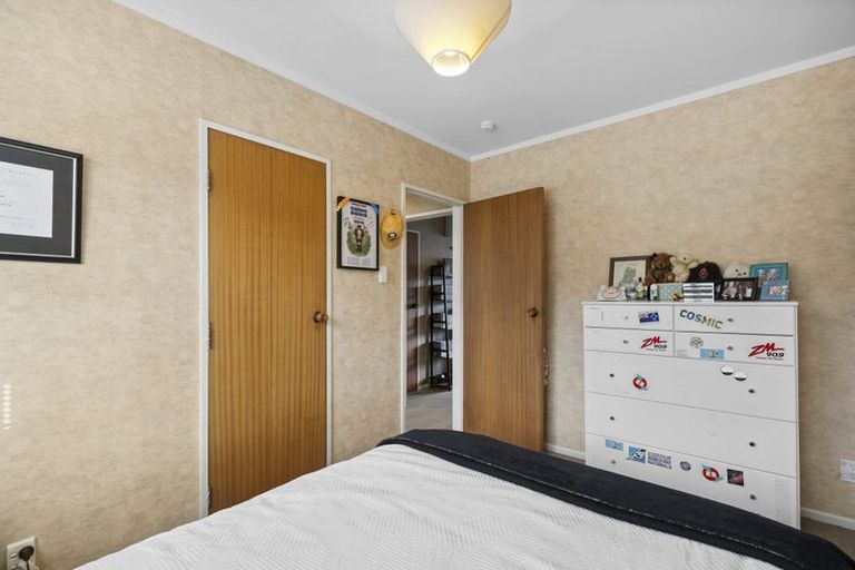 Photo of property in 12a Ceres Crescent, Johnsonville, Wellington, 6037