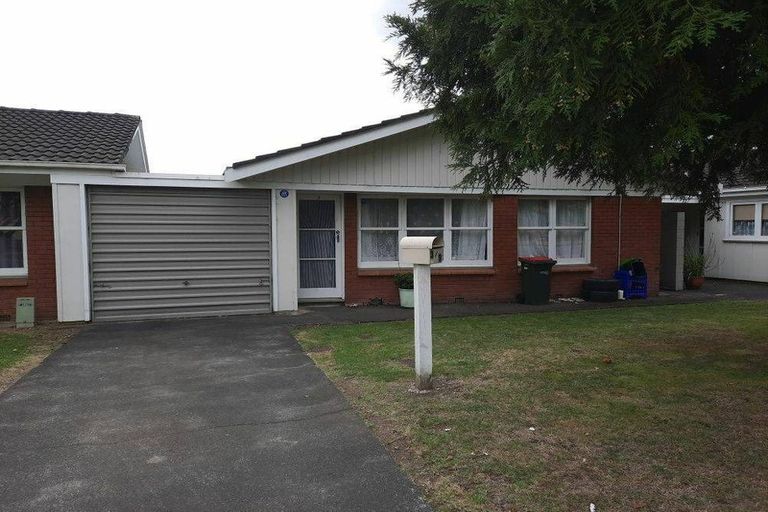 Photo of property in 5/9 South Street, Papakura, 2110