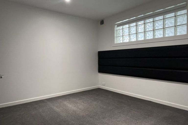 Photo of property in 404/12 Latimer Square, Christchurch Central, Christchurch, 8011