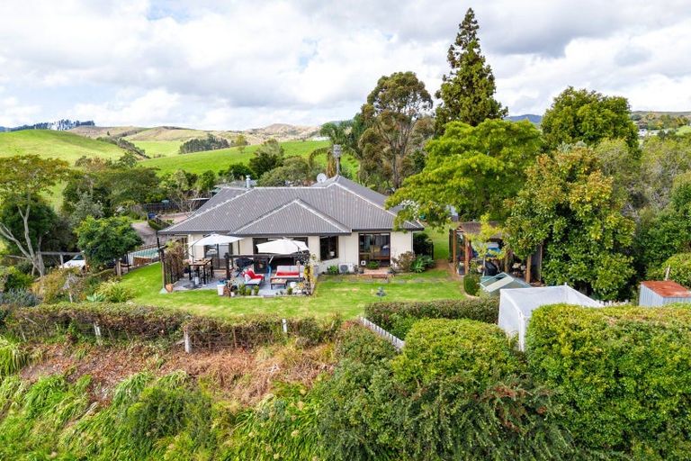 Photo of property in 219b Rotowaro Road, Huntly, 3771