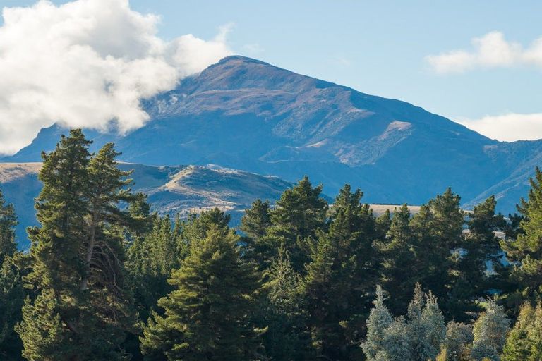 Photo of property in Northlake, 23 Lindis Road, Wanaka, 9305