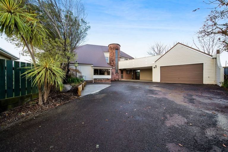 Photo of property in 5a La Salle Drive, Westown, New Plymouth, 4310