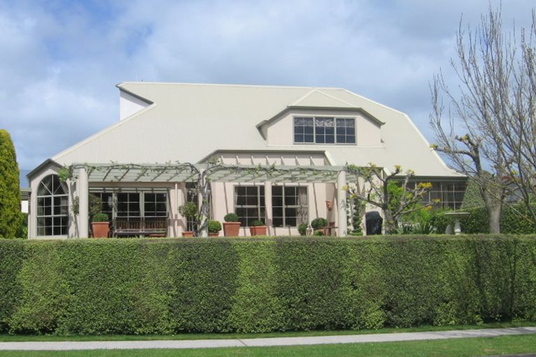 Photo of property in 16 Willow Grove, Morrinsville, 3300