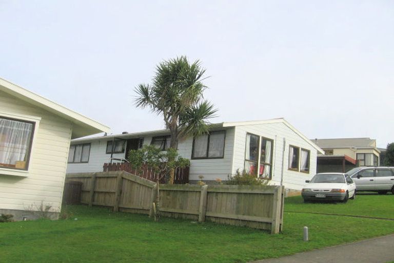 Photo of property in 57 Conclusion Street, Ascot Park, Porirua, 5024