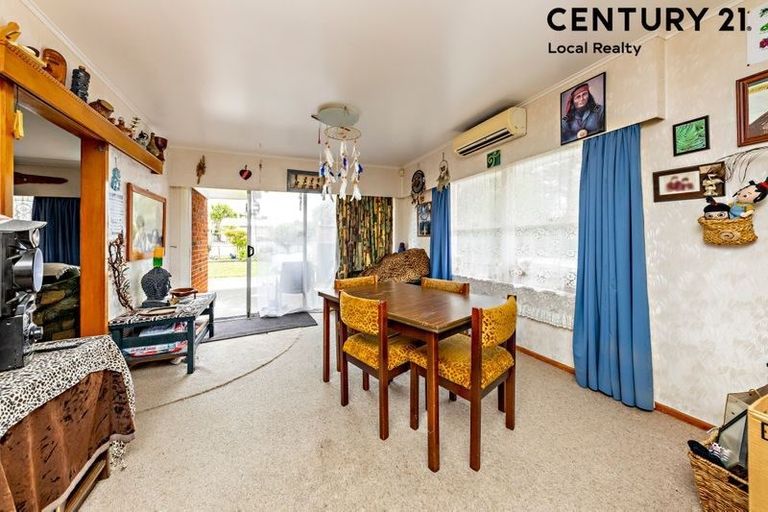 Photo of property in 32 Mcleod Road, Weymouth, Auckland, 2103