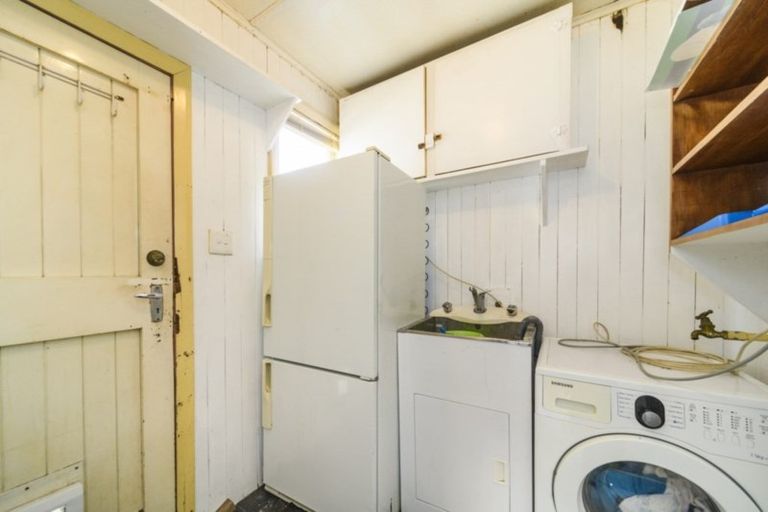 Photo of property in 918 Tremaine Avenue, Roslyn, Palmerston North, 4414